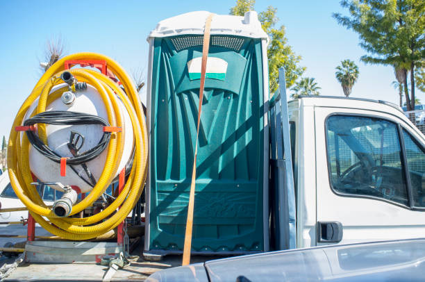 Porta potty delivery and setup in La Habra Heights, CA